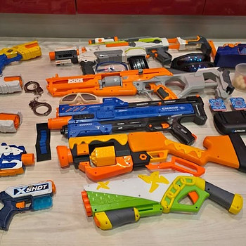 Набор пистолетов Nerf и X-Shot (10 бластеров + мишень +++)