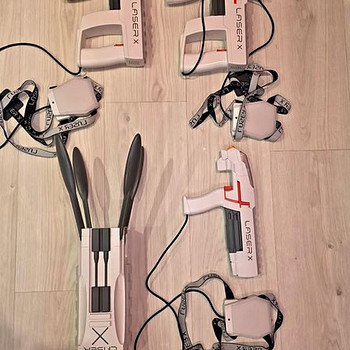 Laser X komplekt — kodune lasertag (3 püstolit + märklaud)