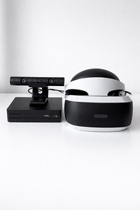 PlayStation VR (PS4) (1 фото из 1)