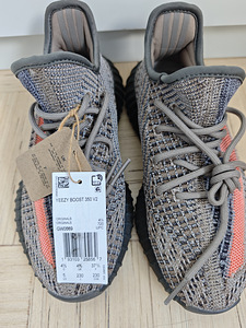 Adidas YEEZY BOOST 350 V2 Tossud 37,5 suurus (3 foto / 4)
