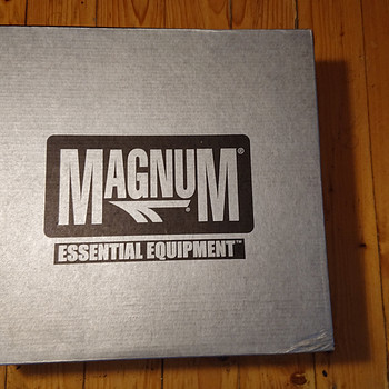 Saapad Magnum, originaal, suurus 42.