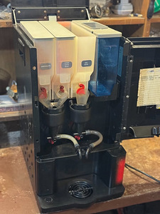 Кофемашина Rhea MINI H/3 AA (2 фото из 4)