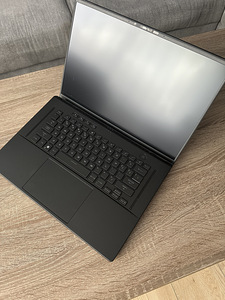 ASUS ROG Zephyrus M16 GU603ZM (2 foto / 4)