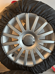 Audi A4 B6/B7 оригинальные диски R16 + Michelin Primacy 4 20 (1 фото из 10)