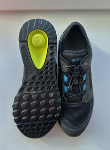 ECCO Exostride M (meeste matkajalatsid) (2 foto / 5)