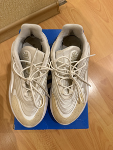 Adidas Ozelia tossud (3 foto / 3)