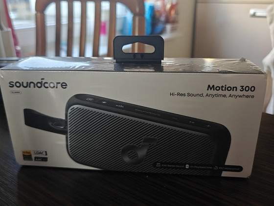 Soundcore motion 300