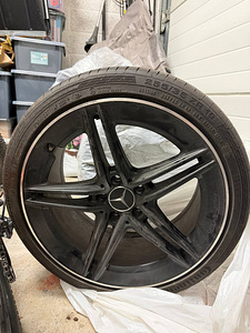 AMG Диски Оригинал / Новые Шины - R19 (3 фото из 3)