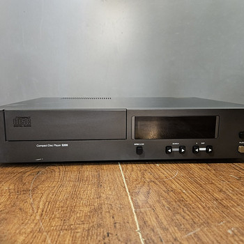 NAD 5200 Компакт-диск проигрыватель