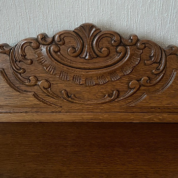 Sideboard, Chippendale