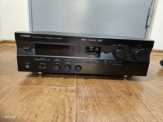 Yamaha RX-V396 Audio/Video Receiver