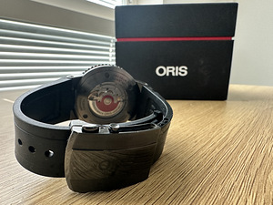 Oris Aquis 43.5 Black (7 foto / 7)