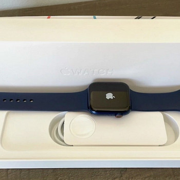 Apple Watch 6 GPS+Cellular 44 мм темно-синий