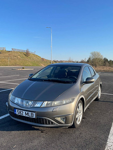 Honda Civic 2008 (1 фото из 7)