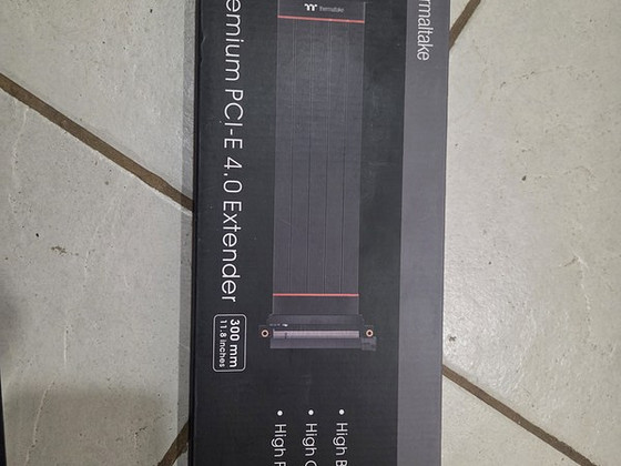 PCI-E 4.0 удлинитель 300мм Thermaltake