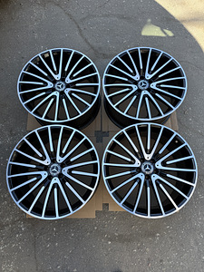 21" диски Mercedes-Benz AMG 5x112 (одинаковой ширины) (2 фото из 10)