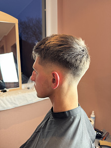Barber. Meeste juukselõikused, Pae piirkond (5 foto / 9)