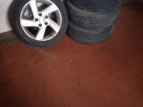 Alumiiniumvaluveljed koos rehvidega R16x5 Mazda 626-le