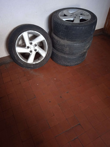 Alumiiniumvaluveljed koos rehvidega R16x5 Mazda 626-le (1 foto / 1)
