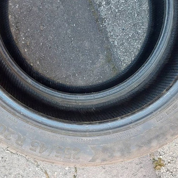 20 " Continental suverehvid 255 45 20 2tk