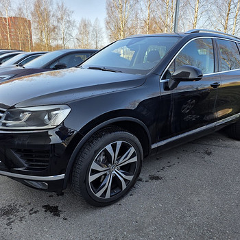 VW TOUAREG 3.0 ДИЗЕЛЬ 193KW 2015 Г.