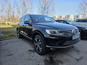 VW TOUAREG 3.0 DIESEL 193KW 2015 A. (2 foto / 11)