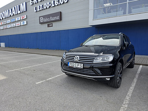 VW TOUAREG 3.0 DIESEL 193KW 2015 A. (9 foto / 11)