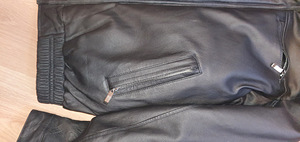 Meiste joppe nahast (4 foto / 5)