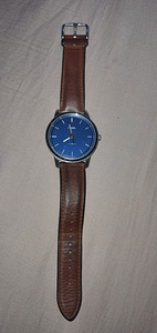 Часы Fossil (6 фото из 6)