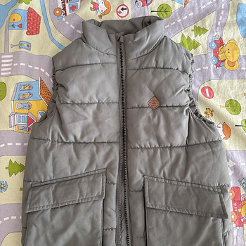 Vest 128nr.