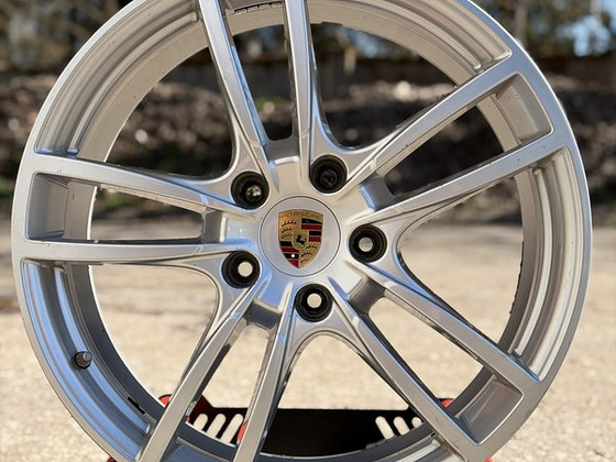 20" оригинальные диски Porsche разной ширины 5x130 + датчики