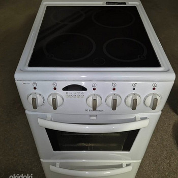 Керамическая электрическая плита Electrolux