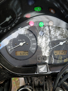 HONDA CBF600 (2 фото из 7)