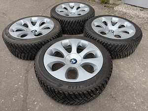19" оригинальные диски BMW стиль 121 5x120 + шипованные шины 245/45 (2 фото из 8)