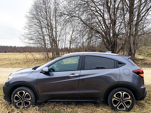 Honda Hr-v (8 фото из 15)