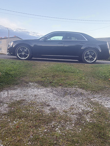 Продаю авто (2 фото из 3)