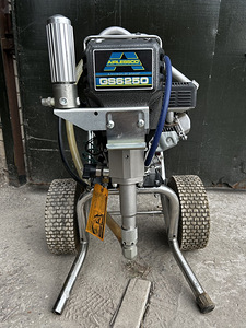 Airlessco GS6250 Gasoline-Powered Airless Paint Sprayer (1 foto / 7)