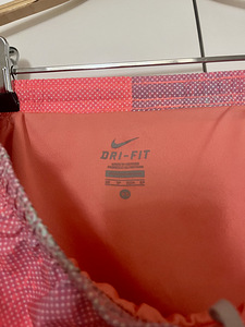 Спортивные шорты (3 фото из 4)