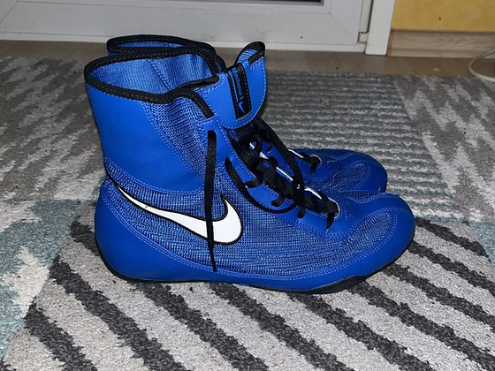 Продам боксерки Nike Machomai. Боксерки для бокса.