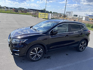 Nissan Qashqai Tekna 1.2 85кВ (8 фото из 13)