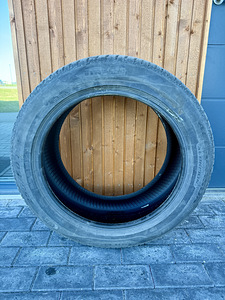 Шипованные шины Pirelli 255/50/19 (4 фото из 6)