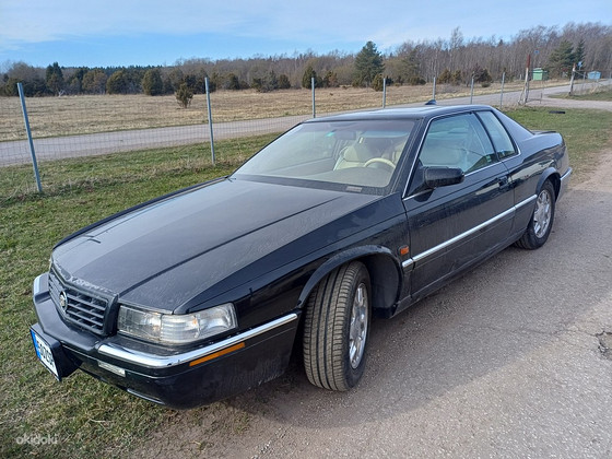 Продается Cadillac Eldorado 4,6л 1996г.