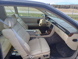 Продается Cadillac Eldorado 4,6л 1996г. (9 фото из 13)