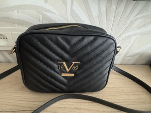 Käekott Versace (1 foto / 3)