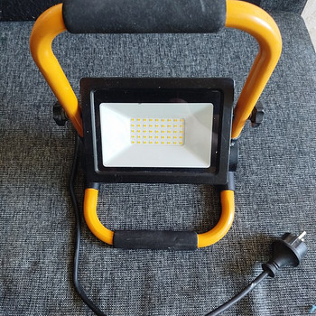 LED Прожектор