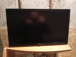 Телевизор Philips (1 фото из 3)