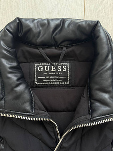 Guess jakk (3 foto / 4)