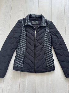 Guess jakk (1 foto / 4)