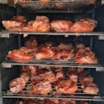 Деревенская копченая ветчина