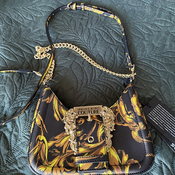 VERSACE